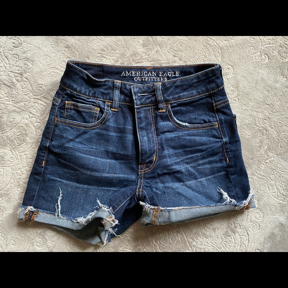 Barely worn American eagle high rise shorts